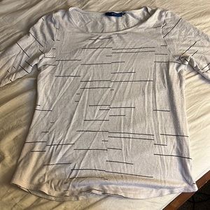 ✨🤍White striped casual t shirt 🤍 ✨